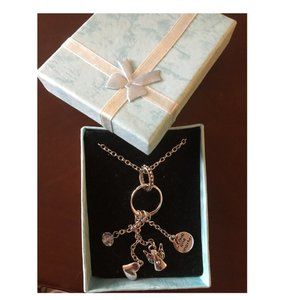 taiwan angel necklace